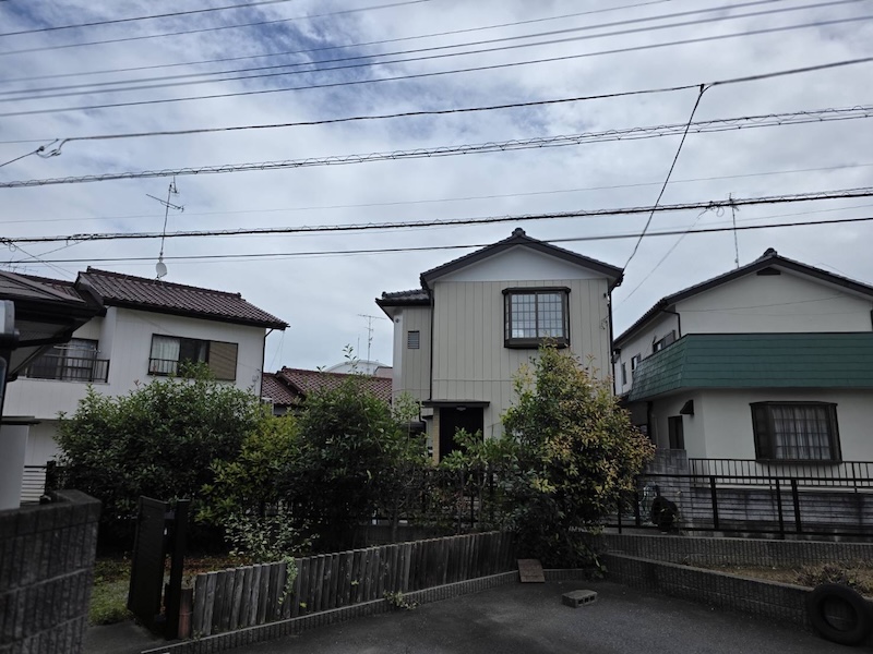 高く伸びたコニファーを伐採しました｜埼玉県熊谷市 T様邸